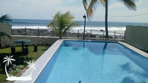 Rancho Las Palmeras, Mizata Beach House, Surf City in Acachapa