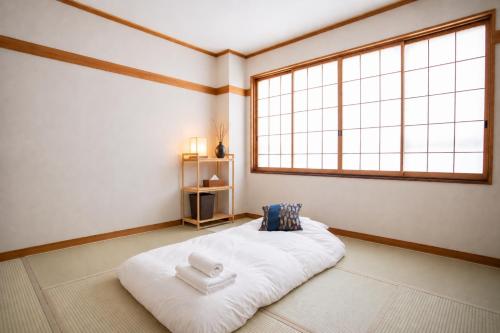 2 futon beds