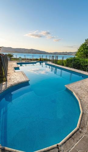 Cabañas Lago Azul