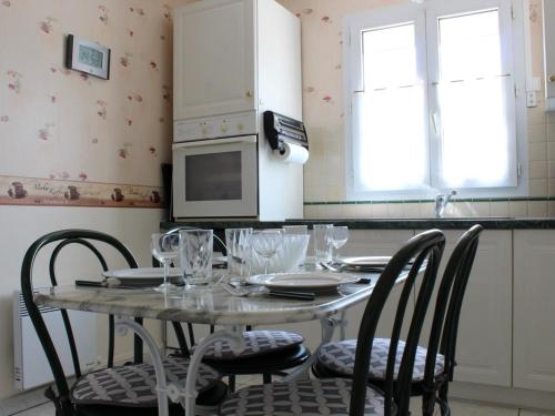 Charmante maison - 4 pers., proche plage - FR-1-246A-396 in Labrī Lebena