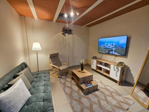 Cozy Apartment near to San Antonio Cali