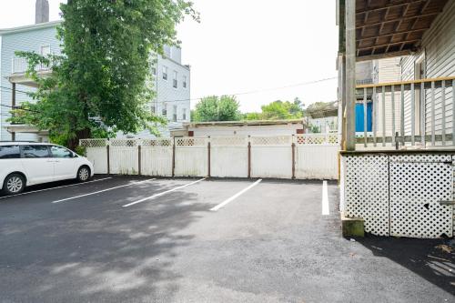 Stylish 4BR Boston, Pet-Friendly near Savin Hill, I-93 & Red Line 30-1, Boston (fotografie 6)