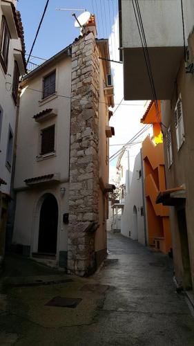  Old Town Baska in Baška