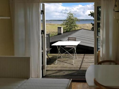 Viesnīcas āriene, Spacious Holiday Gem With A View Over Præstø Fjord in Mosebolle