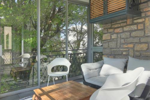 FRGK 2BR CIRODDE Terrace Quiet Center AC Ultra Fast Wi-Fi - image 5