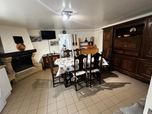 Appartement Baie du Mont Saint Michel in โดล-เดอ-เบรอตาญ