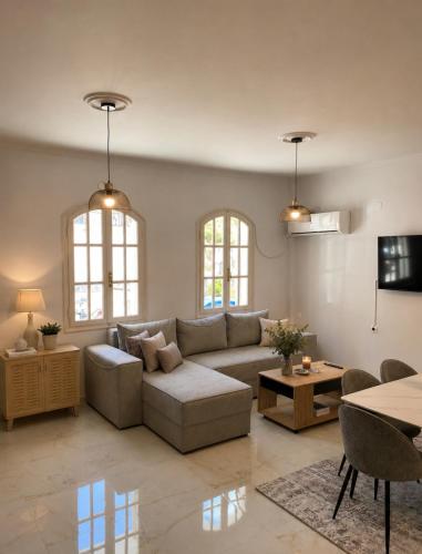 Villa Harmonia I -Elegant Retreat – khách sạn tại Karlovasi