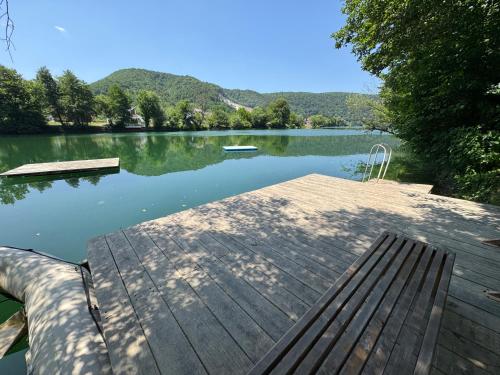 Skats, Una Kamp in Bosanska Krupa