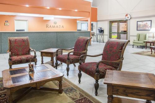 Ramada by Wyndham Mountain Home