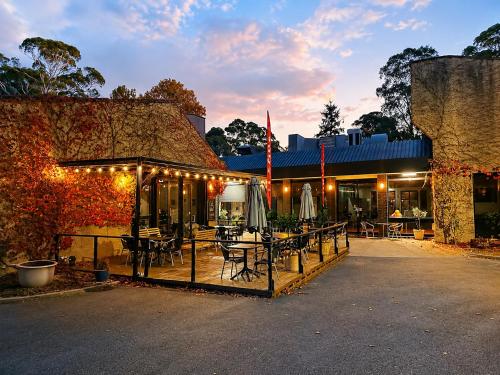 The Grand Oaks Resort in Beechworth