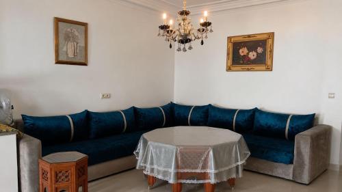 Cozy place, 1 min from the Beach - 1st Floor in 米迪克