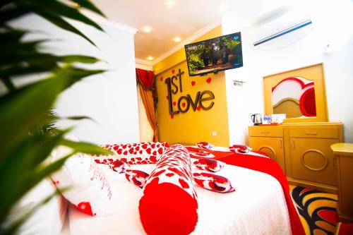 1 queen bed