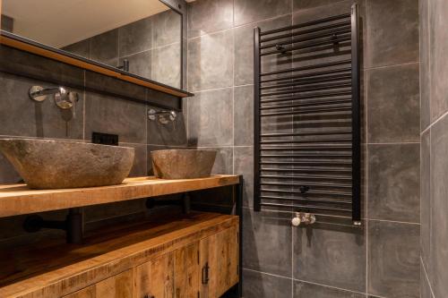Drents Genieten - Ericaheide met privé sauna en jacuzzi (Drents Genieten - Ericaheide met prive sauna en jacuzzi) in Erma