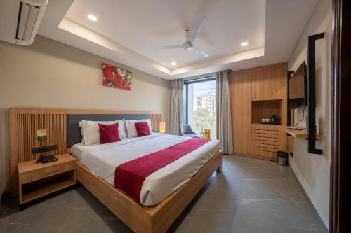 Exterior view of Saltstayz Select - Golf Course Road & Sector 57