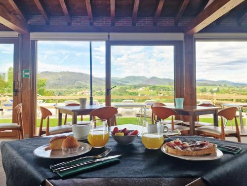 Ēdiens un dzērieni, Hotel Verdemar by Grupo A Cobijo in Valdaliga