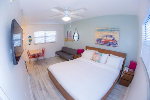 St. Pete Beach Suites