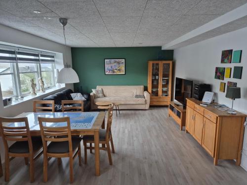 Cosy apartment in Norðskála, Norðskáli