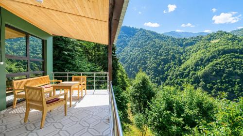 Viesnīcas āriene, Vaio Resort in Keda in Zeda Makhuntseti