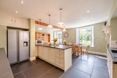 Iekārtas, 7 Bed in Kingsbridge oc-bc2187 in Strete