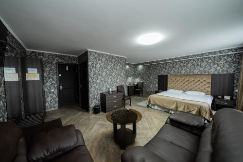 Ostrov Hotel