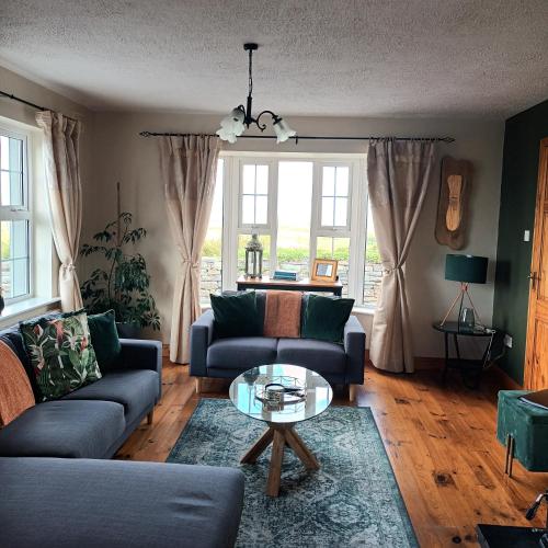 Istaba viesiem, Hill House, panoramic Burren views, ideal location in Kilfenora