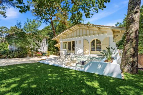 Villa d'exception avec piscine et plage à pied