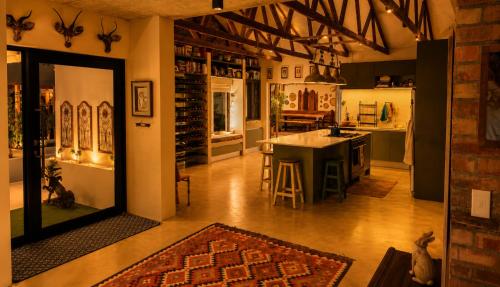 Restorāns, Alimandi Villa in Klapmutsa