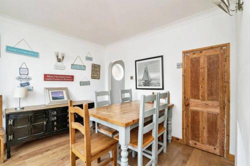 Cozy Cromer Cottage, Cromer