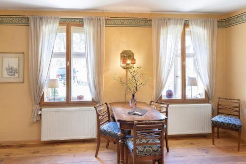 Ferienwohnung am Roten Schloss in Glashütte, Deutschland