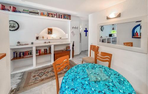 1 Bedroom Pet Friendly Home In Benalmádena - image 2