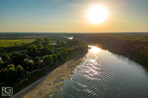 Panoráma Szálláshely (Panorama Szallashely) in Csongrád