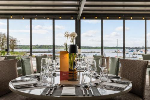 Lakeside Manor Hotel - Virginia