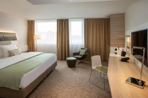 Holiday Inn Frankfurt Airport an IHG Hotel - image 38