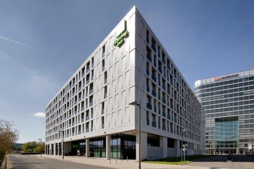 Holiday Inn Frankfurt Airport an IHG Hotel - image 37