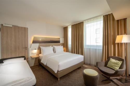 Holiday Inn Frankfurt Airport by IHG, Frankfurt/Main (photo 3)