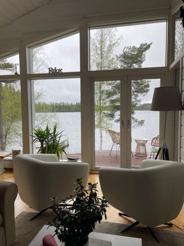 المنطقة المحيطة, Villa Valkeinen in Nilsia