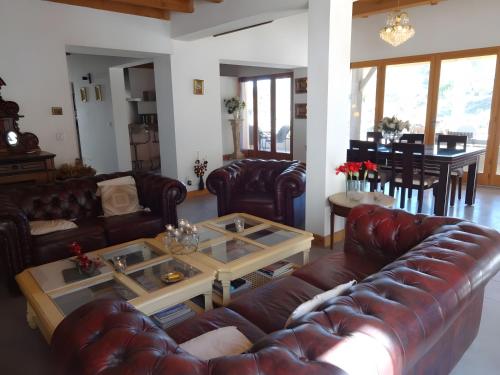 Viesnīcas āriene, Villa La Liberté (Villa La Liberte) in Thezan-des-Corbieres
