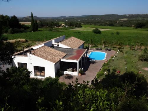 Viesnīcas āriene, Villa La Liberté (Villa La Liberte) in Thezan-des-Corbieres