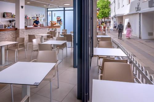 Pub/Lounge, Hotel GHT Simeon in Tossa de Mar