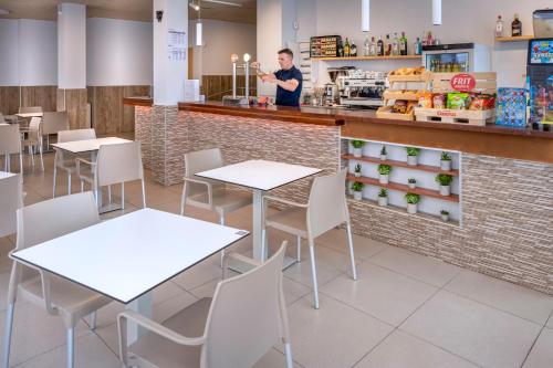 Pub/Lounge, Hotel GHT Simeon in Tossa de Mar