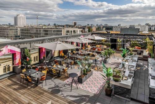 Balcony/terrace, Hotel AMANO Grand Central in Berlin
