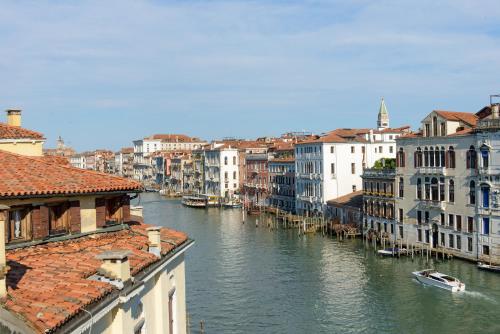 Venice Prestige - Celestina Apartment on the Grand Canal R&R - image 9