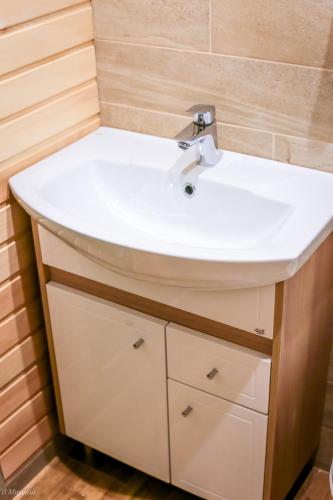 Rider's DOM Euro Aparts with Hammam - image 2