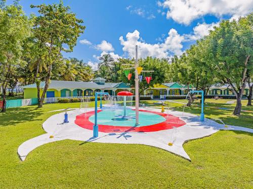 Club de niños, Coconut Bay Beach Resort & Spa All Inclusive in Vieux Fort
