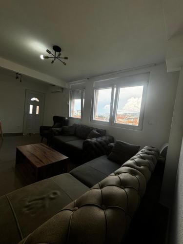 Apartments in Bar Montenegro - image 5
