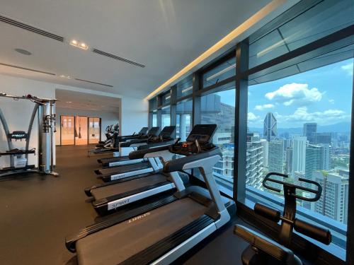 DYNAMIC SUITE's AT E A T O N KUALA LUMPUR - image 2