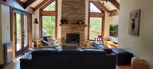 Villa Alpine - Alpin en Foret - Spa in Petite-Riviere-Saint-Francois (QC)