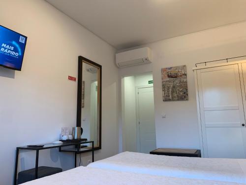 Discovery Apartment Benfica - image 33