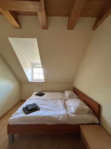 1 double bed