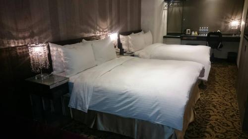Luxury Quadruple Room room in Hotel I Journey